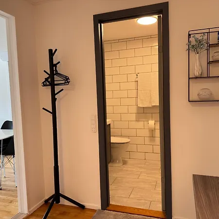 Charming Nordic Sleeps Up To 6 - Near Copenhagen דירה *