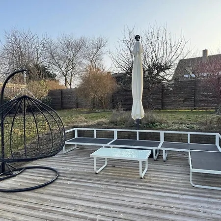 Charming Nordic Sleeps Up To 6 - Near Copenhagen דירה פארום