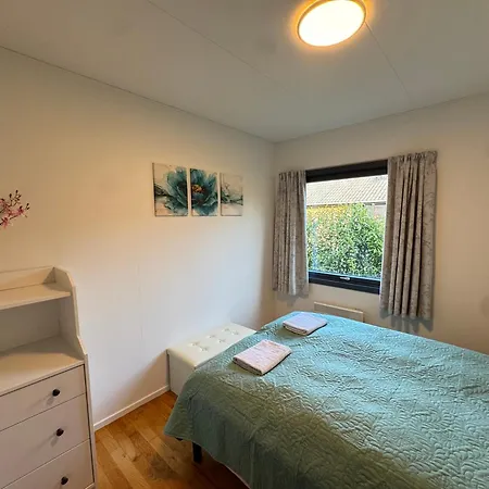 Charming Nordic Sleeps Up To 6 - Near Copenhagen アパート *