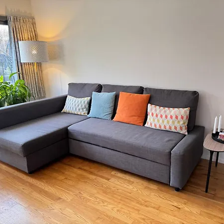 Charming Nordic Sleeps Up To 6 - Near Copenhagen アパート