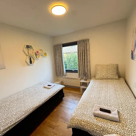 Charming Nordic Sleeps Up To 6 - Near Copenhagen Farum